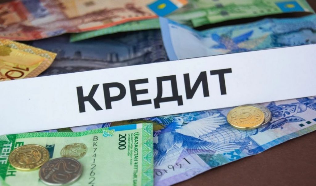 Рынок кредитования Казахстана смещается в сторону потребительских займов